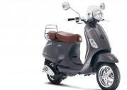 Vespa LXV